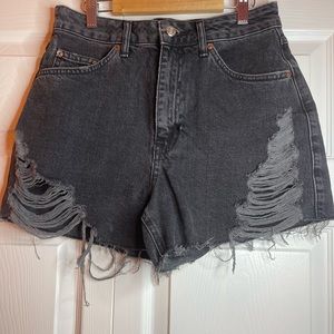 Topshop, Size: UK 10 (US 6), Black distressed shorts